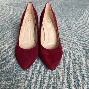 Nine West Burgundy Pointed Toe Suede Pumps
